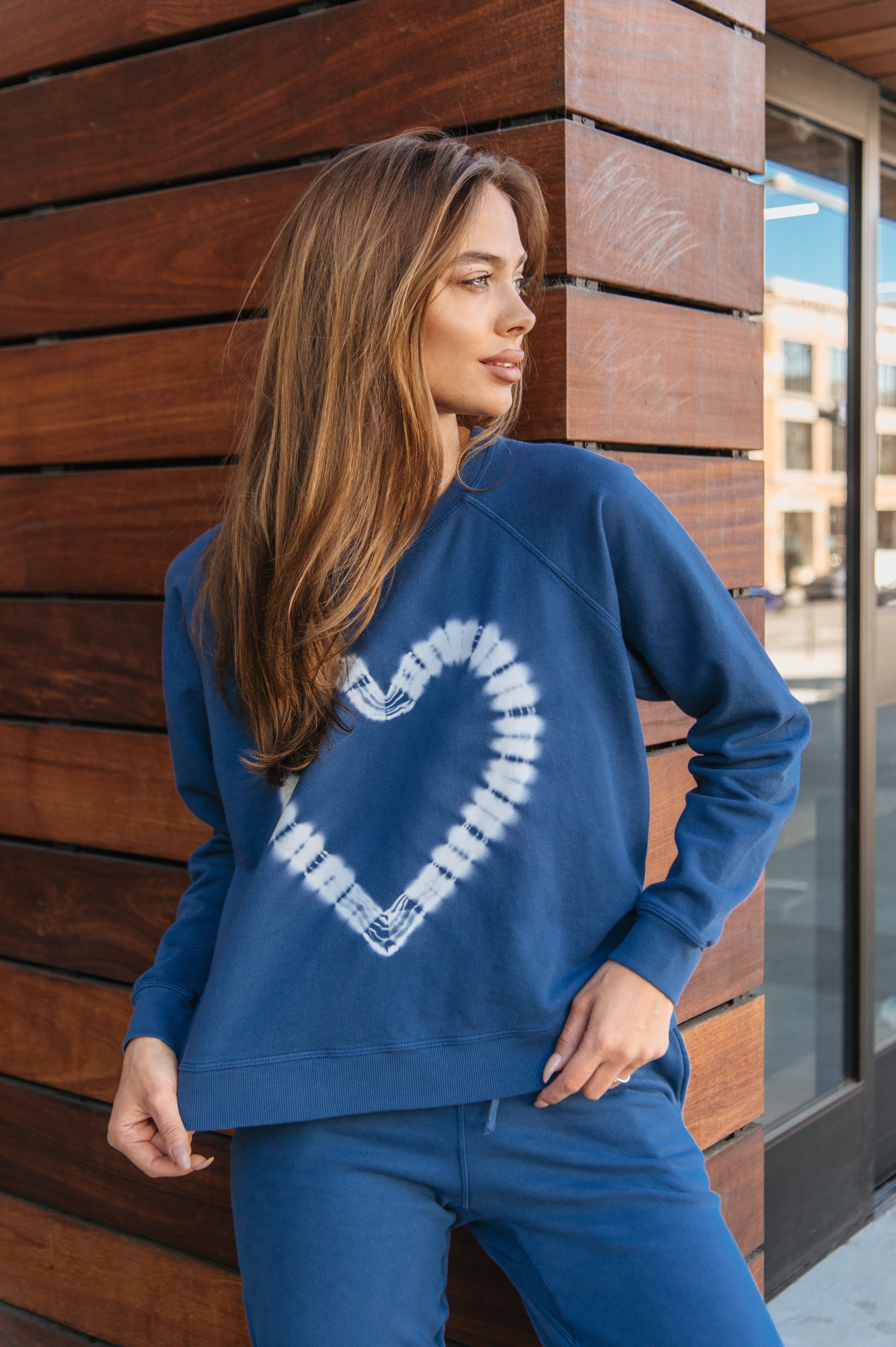 Lezat Sweatshirt Heart-to-Heart Cotton Sweatshirt - Acid Denim