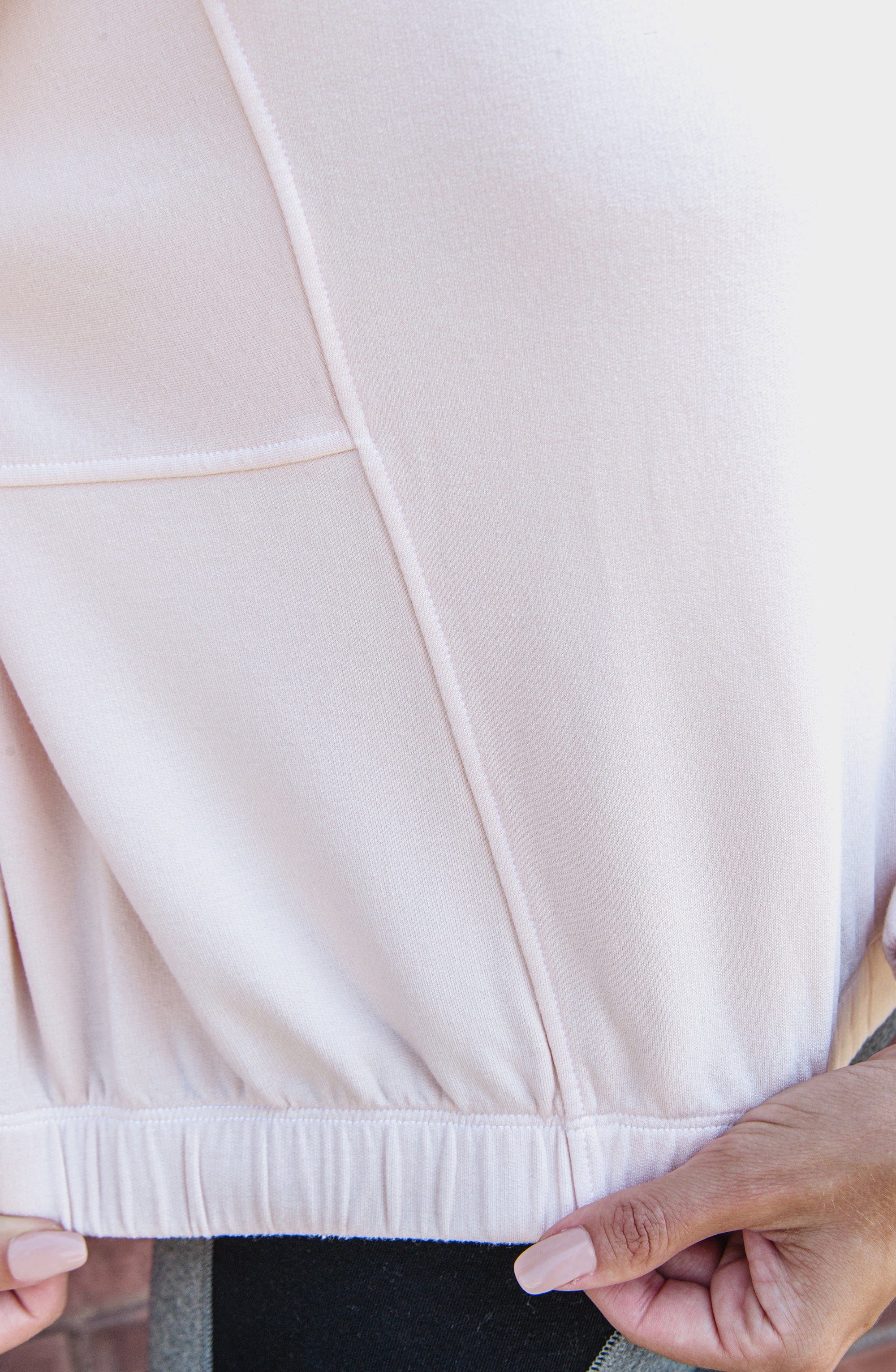 Lezat Pullover Ivy Boxy Cropped Modal Pullover - Rose Quartz