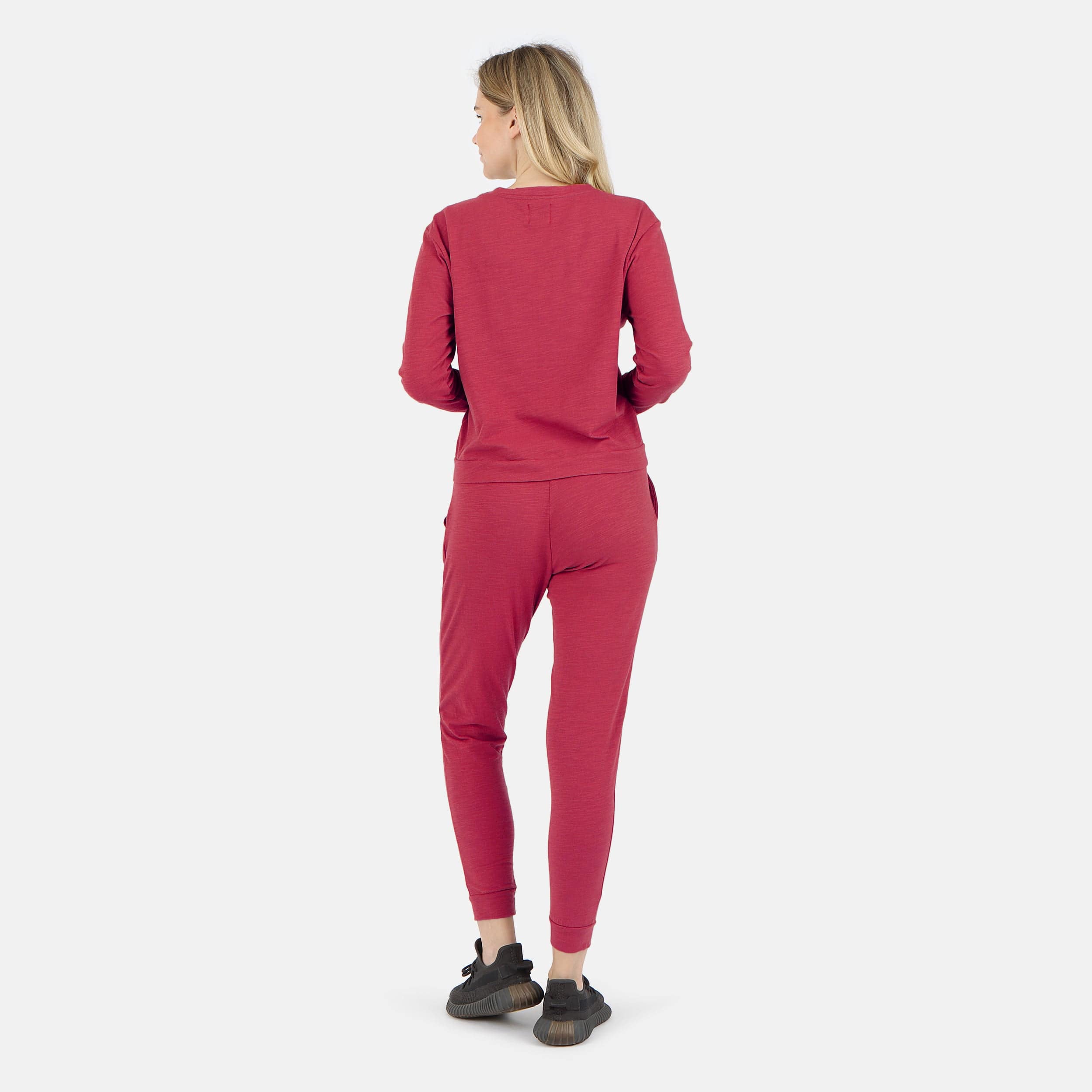 Lezat Pullover Tegan Organic Cotton Long Sleeve Pullover