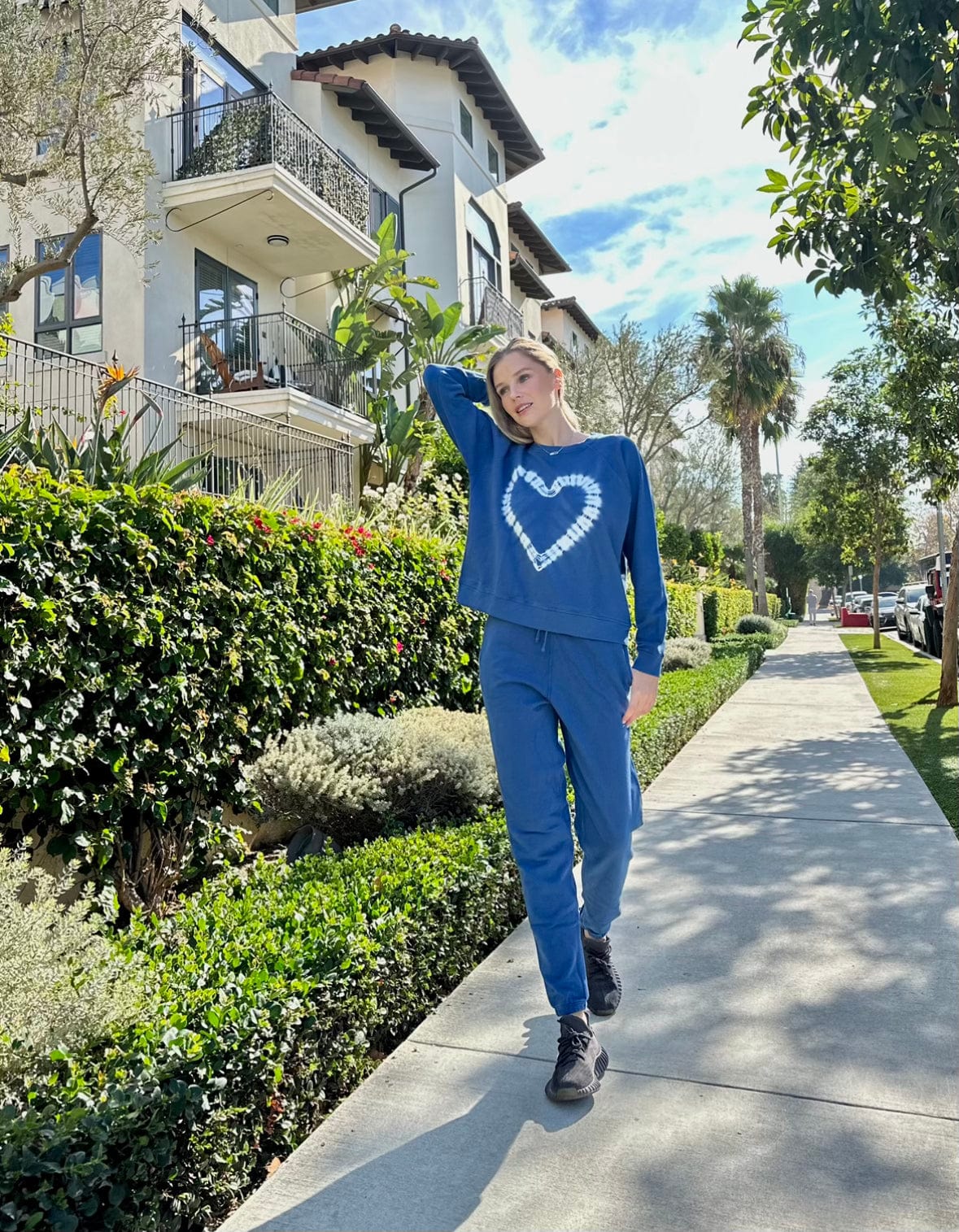 Lezat Sweatpants Heart-to-Heart Cotton Drawstring Sweatpant - Acid Denim