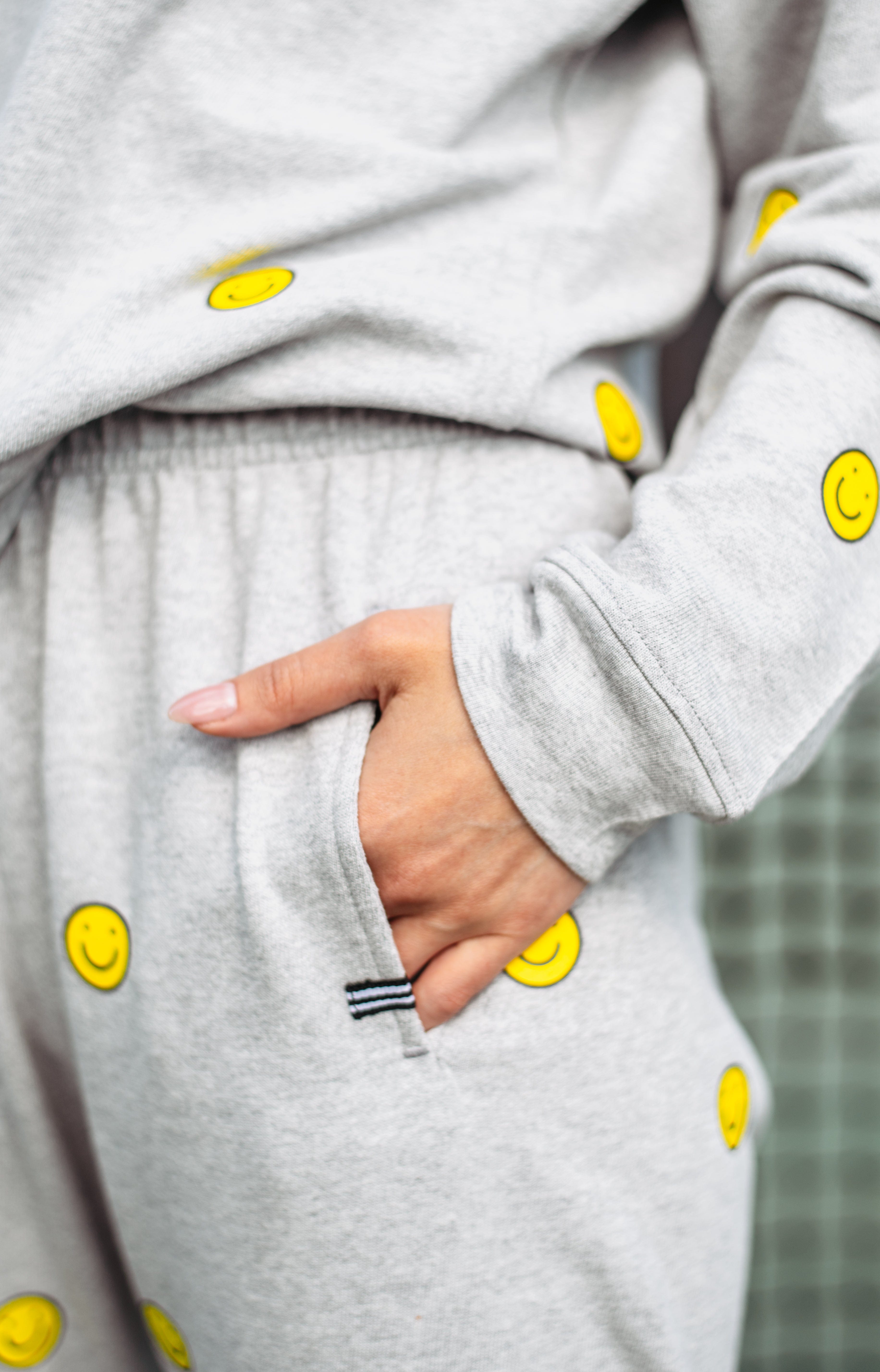 Lezat Sweatshirt Smile Crewneck Oversized Cotton Sweatshirt
