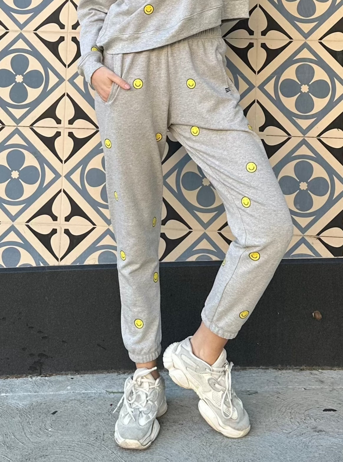 Lezat Sweatshirt Smile Relaxed Fit Cotton Sweatpant