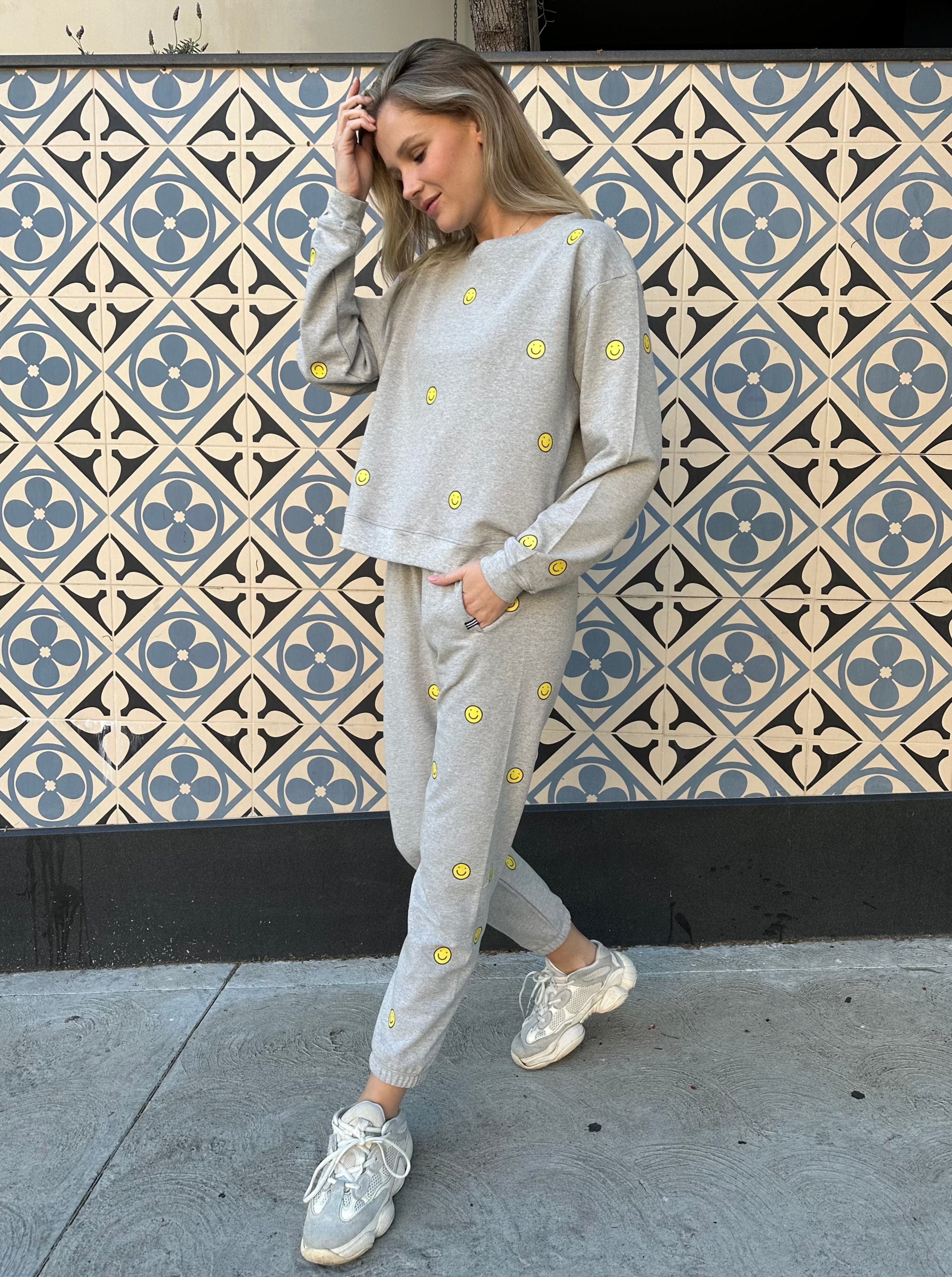 Lezat Sweatshirt Smile Relaxed Fit Cotton Sweatpant