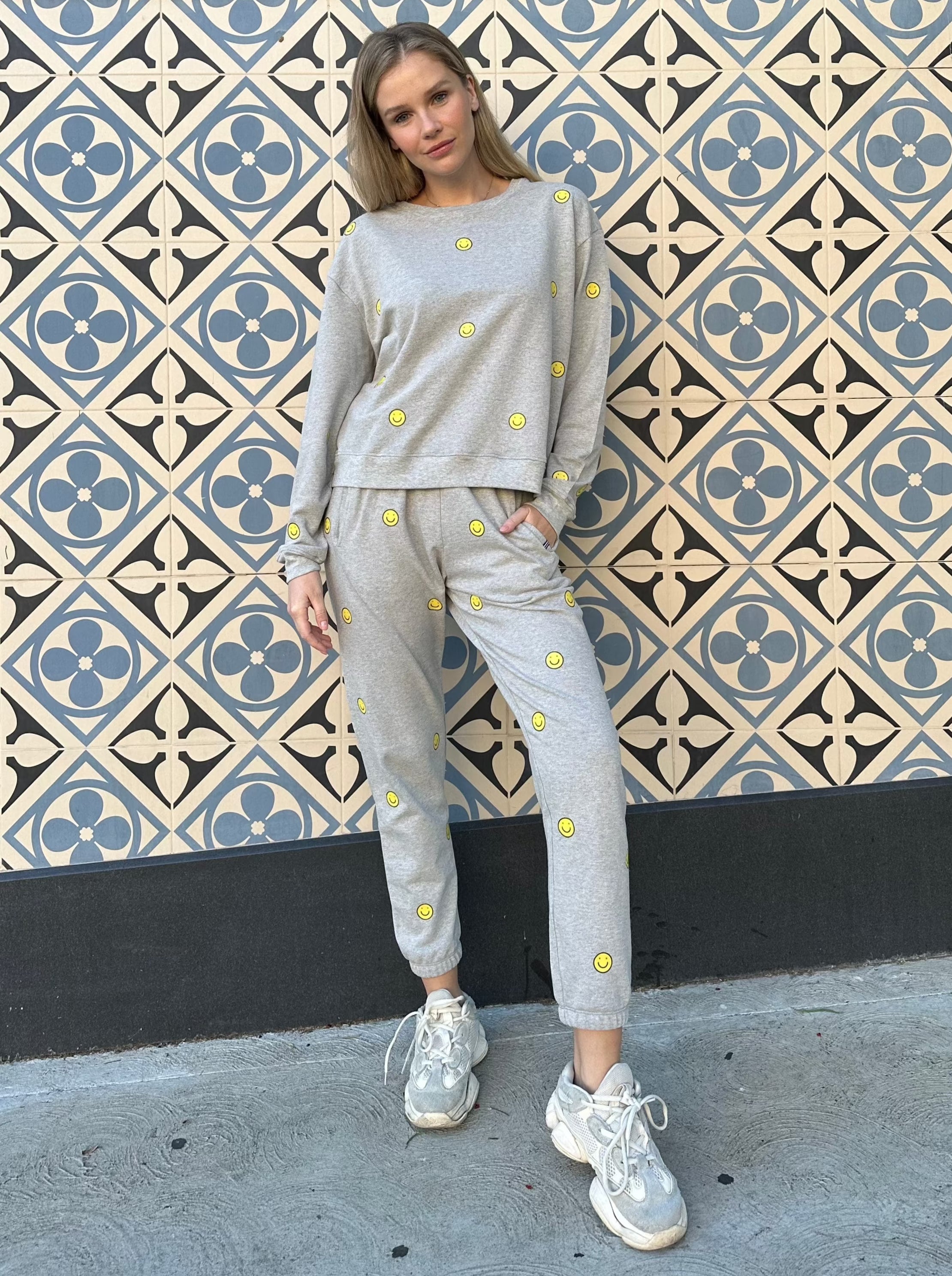 Lezat Sweatshirt Smile Relaxed Fit Cotton Sweatpant