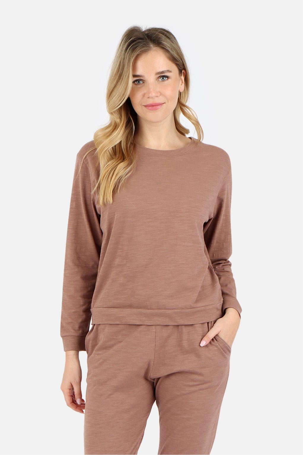 Lezat Tank Tegan Cotton Long Sleeve Pullover - Cocoa
