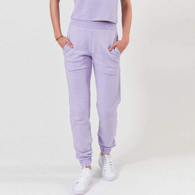 Lezat Sweatpants MELODY EMBOSSED LOGO 3-POCKET SWEATPANT - LAVENDER