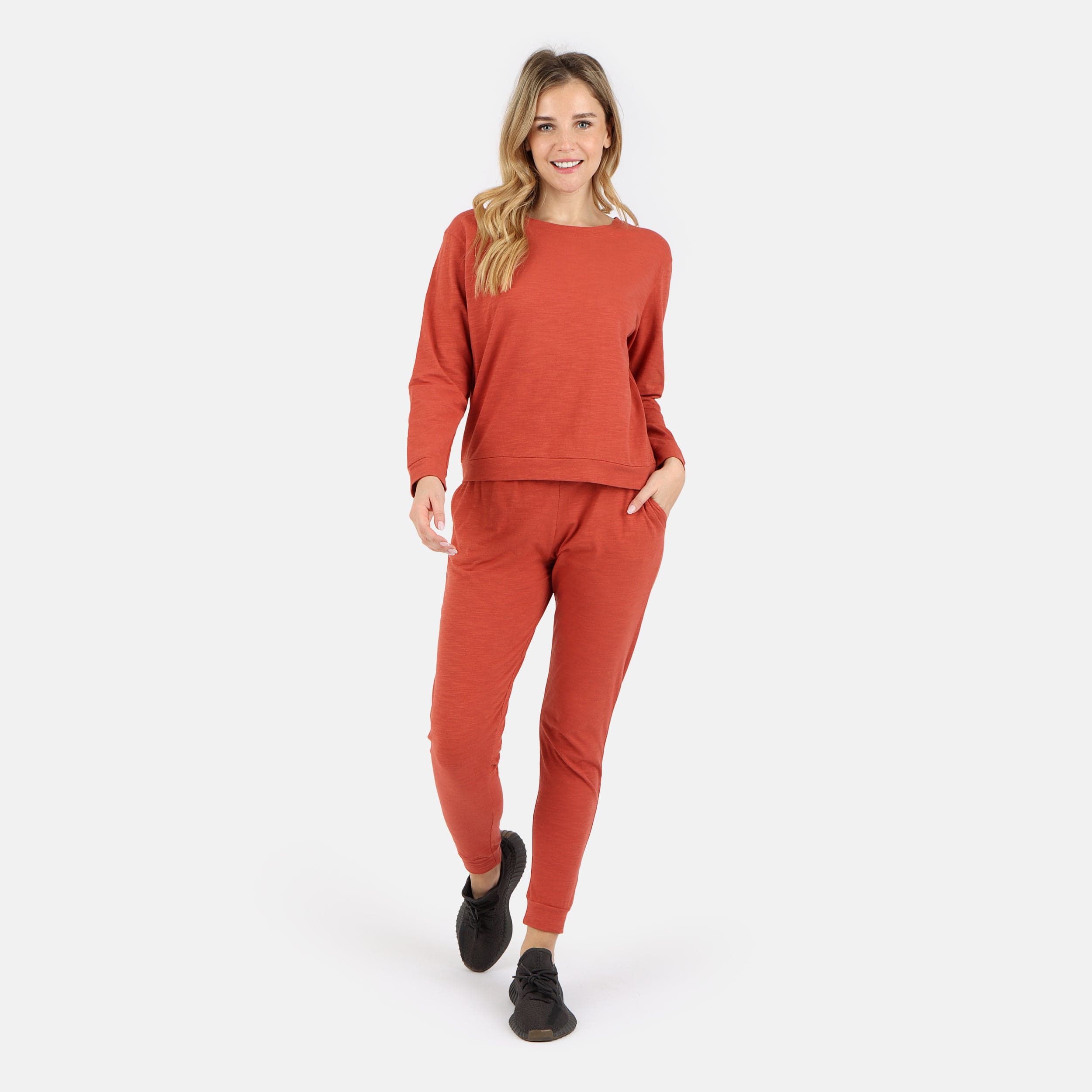 Lezat Tank Tegan Cotton Long Sleeve Pullover - Brick